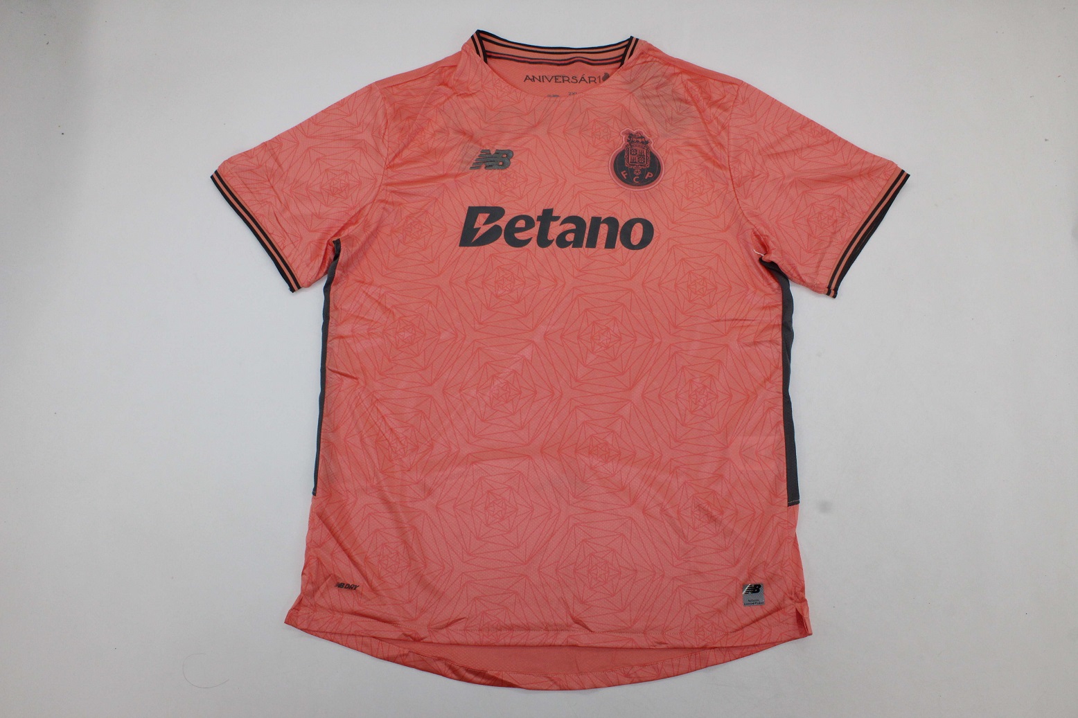 AAA Quality Porto 25/26 Away Pink Soccer Jersey